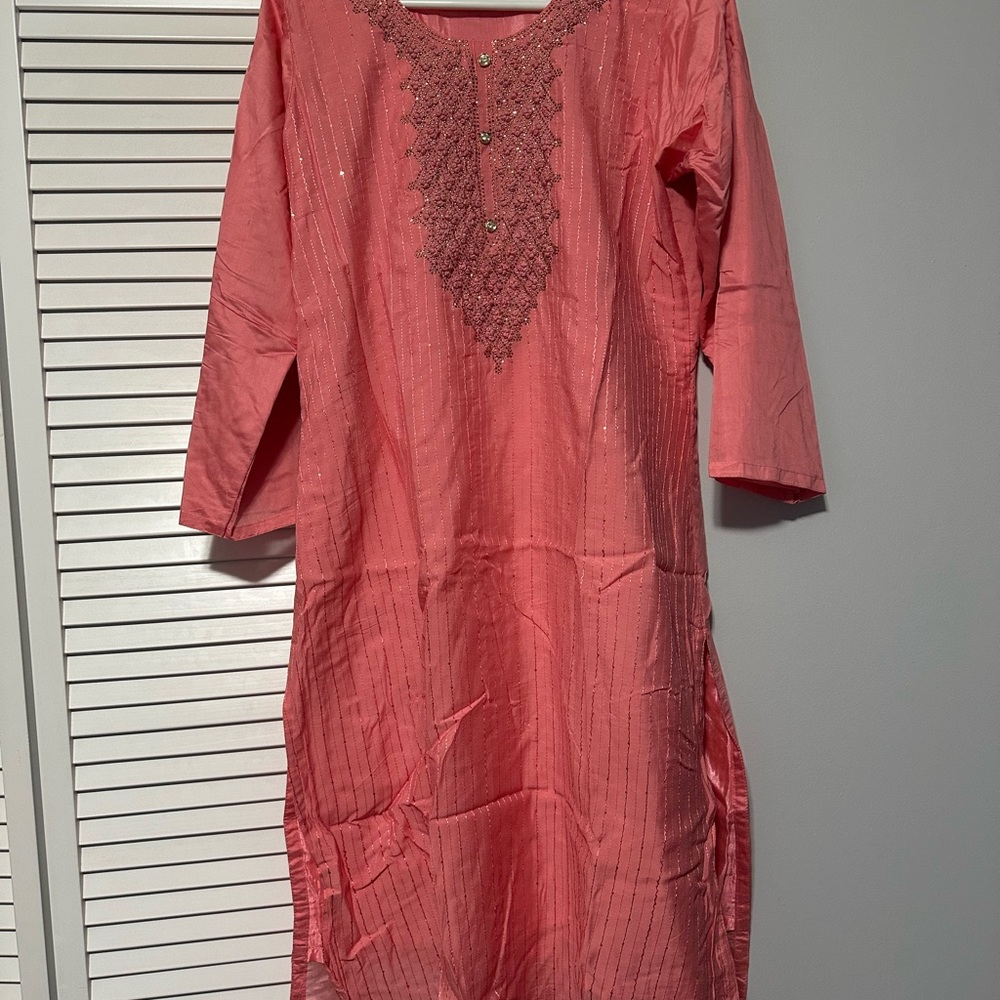 Elegant Pink Embroidered salwar kameez Dress